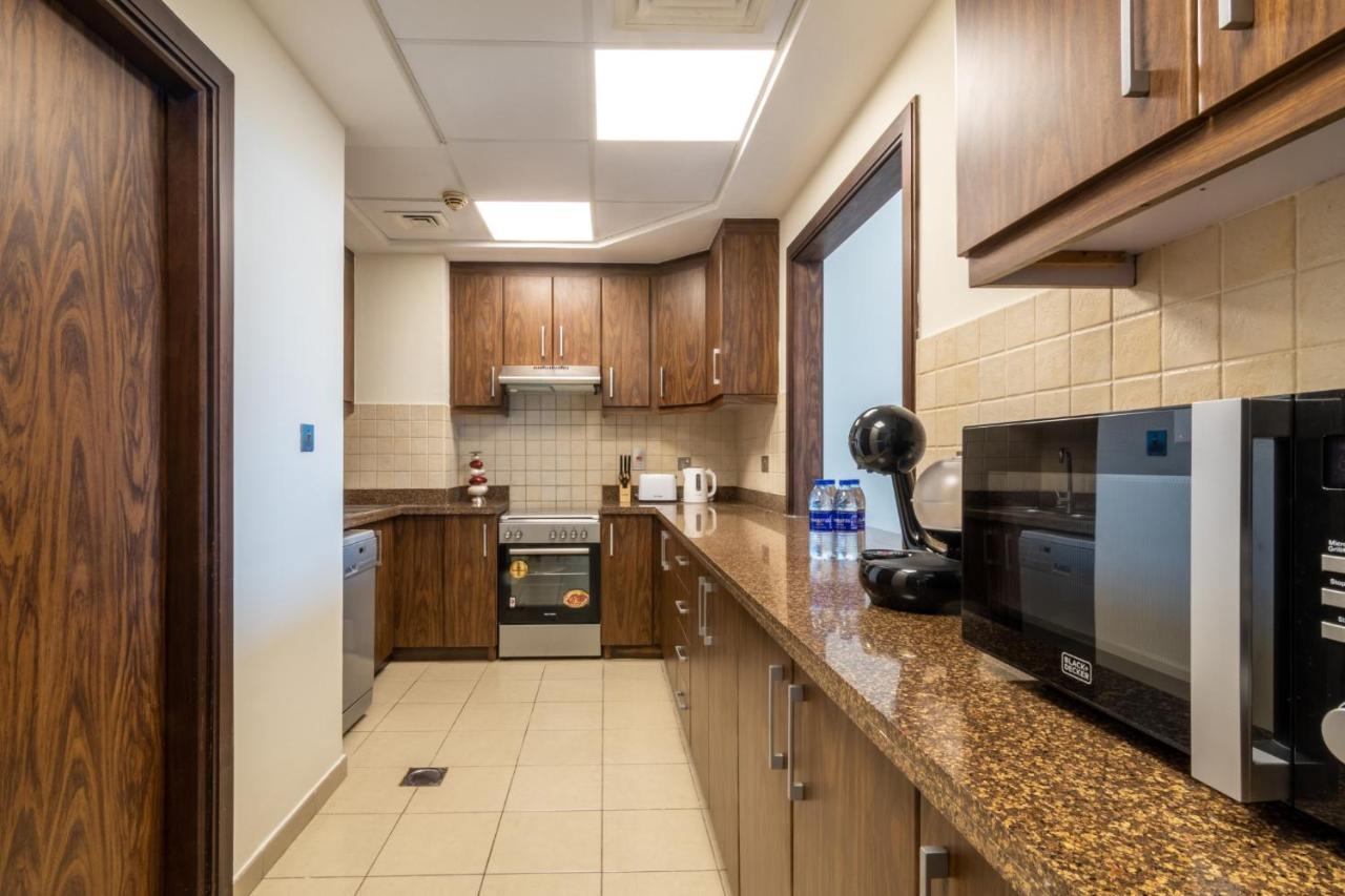 Scenic 2 Bedroom Apartment - Downtown Business Bay Dubai Eksteriør billede